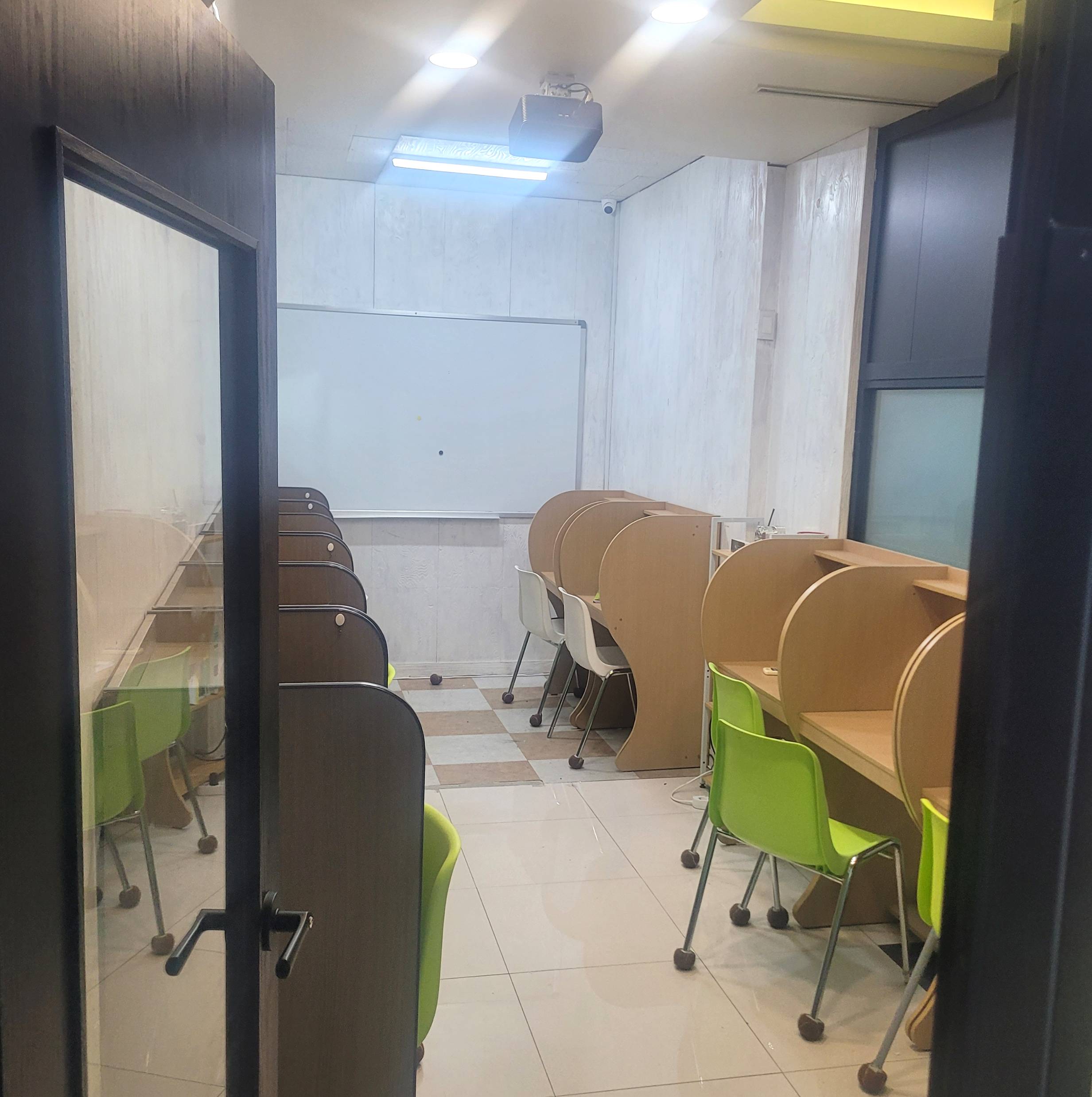 케이탑에듀학원 독서실
